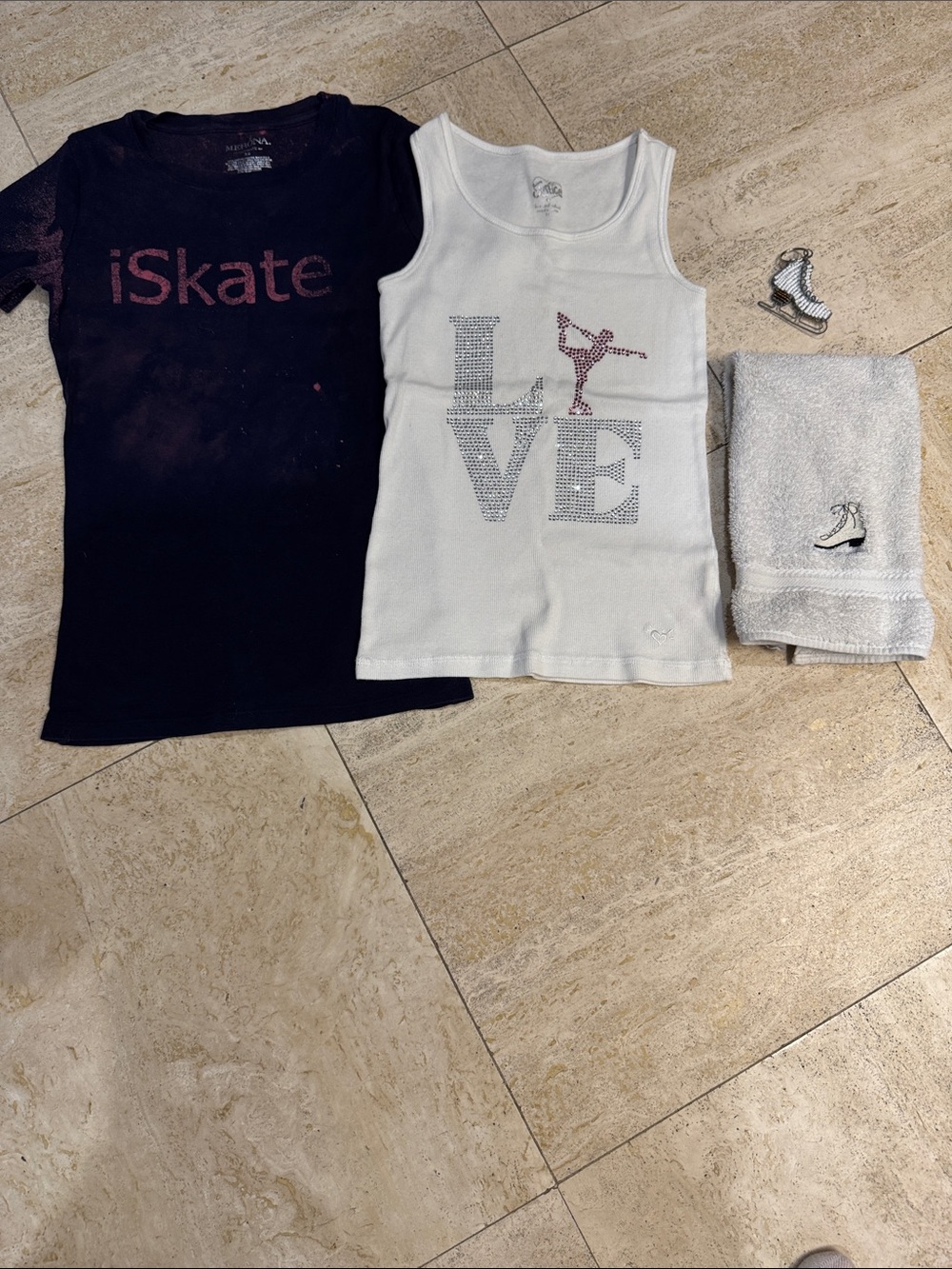 2 Skating T-Shirt Bundles w/Keychain & Towel